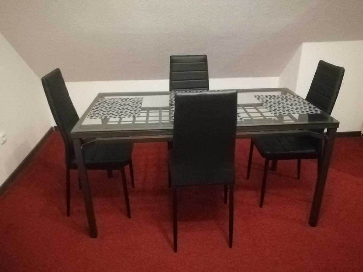 gemütliche Ferienwohnung Düsseldorf Exterior foto